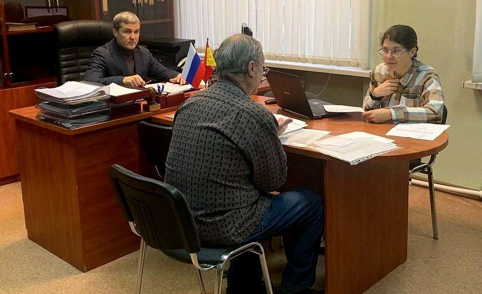 В общественной приёмной Губернатора граждан принимала юрист Анастасия Лещёва