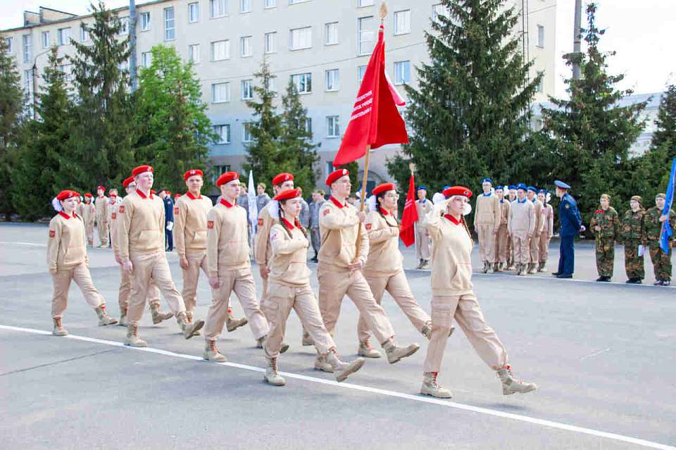 В Левобережном районе Воронежа прошла военно-спортивная игра