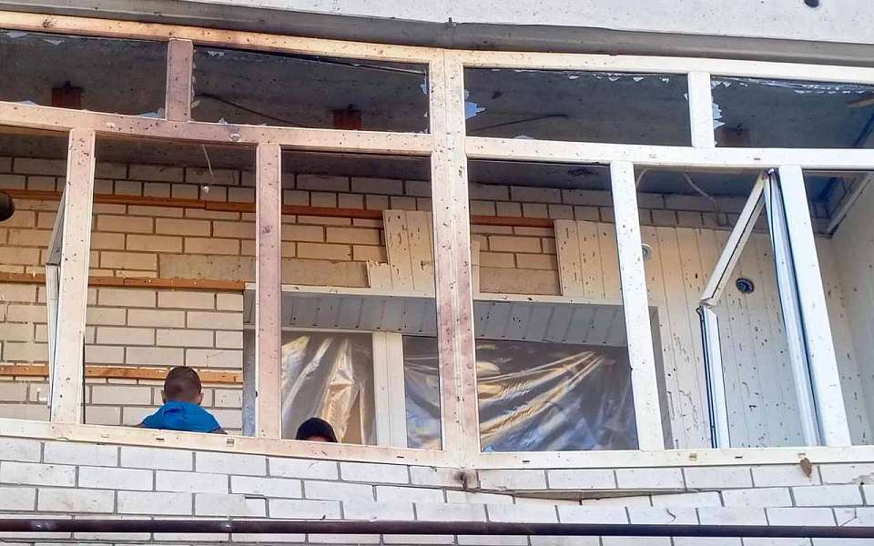 В Центральной управе Воронежа добавили число телефонов для жильцов квартир, пострадавших от БПЛА