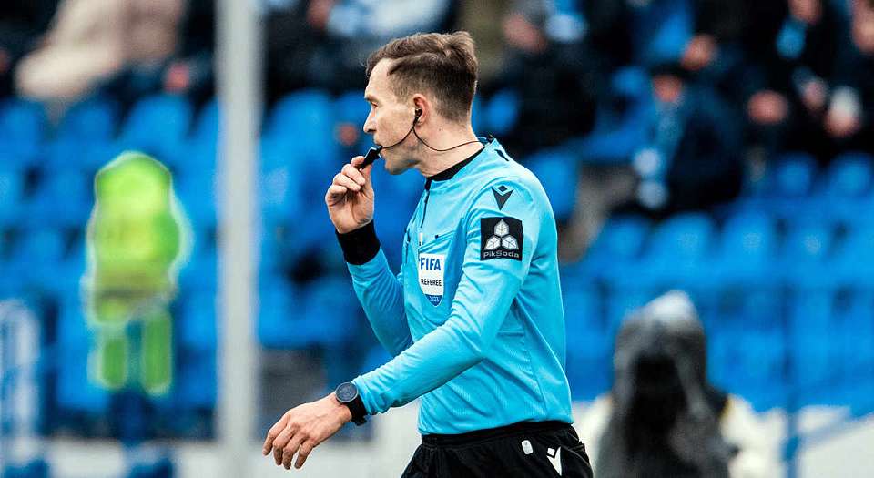 Петербуржец Артем Любимов будет судить матч «Факел» – ФК «Ростов» в Воронеже