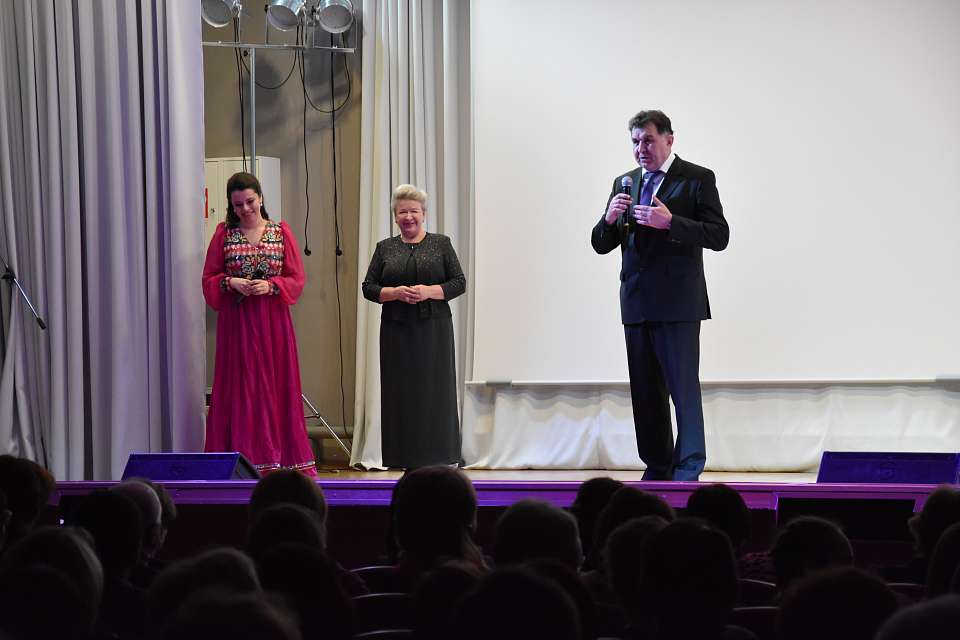 Чтоб весна в душе не заканчивалась: в Железнодорожном районе Воронежа прошел концерт, посвященный 8 Марта