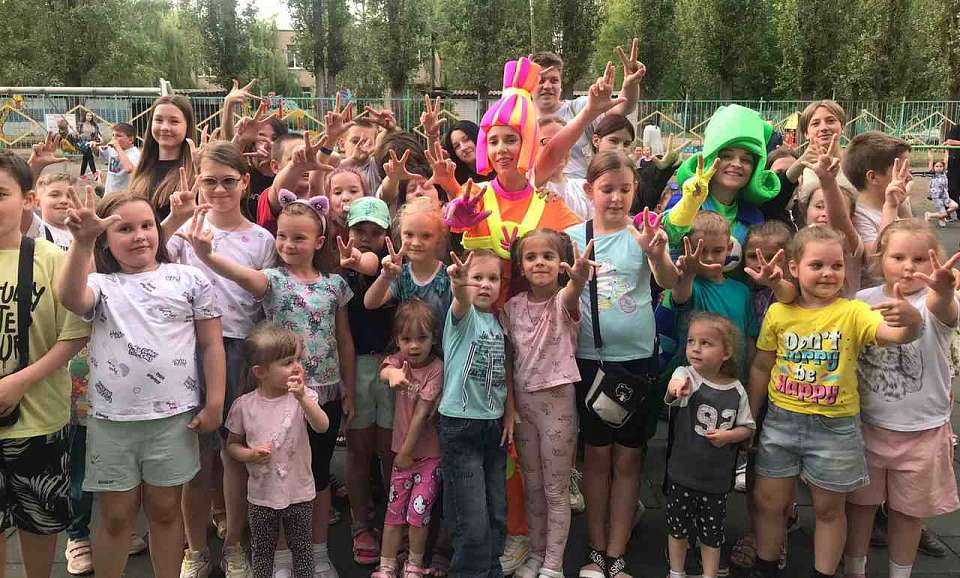 В Коминтерновском районе прошел День соседей