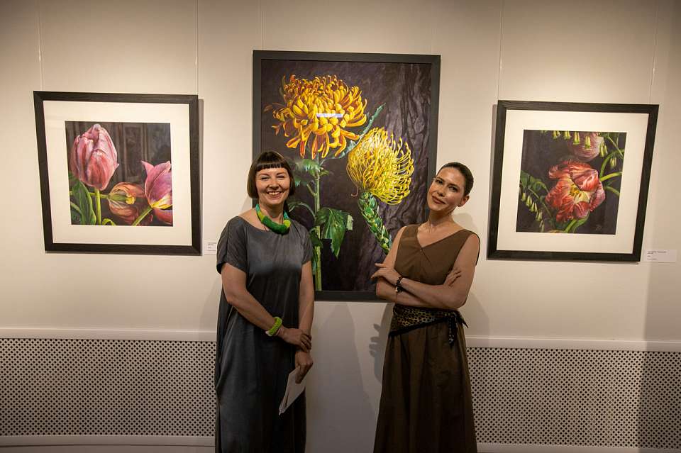 Хрупкая красота. В Воронеже открылась выставка художницы Дарьи Кириченко