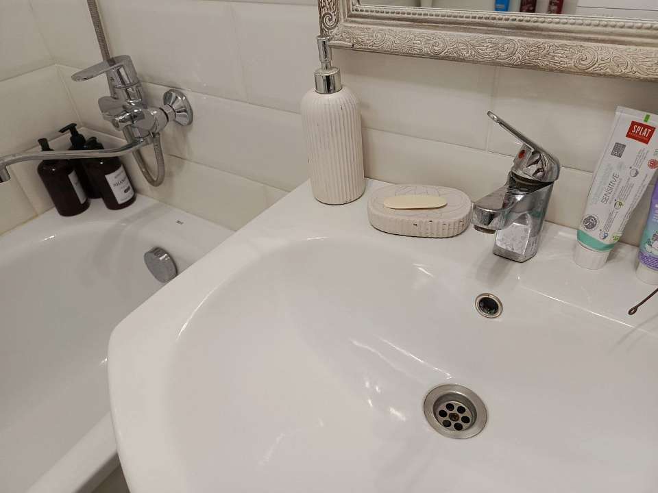 Холодную воду будут отключать в двух районах Воронежа