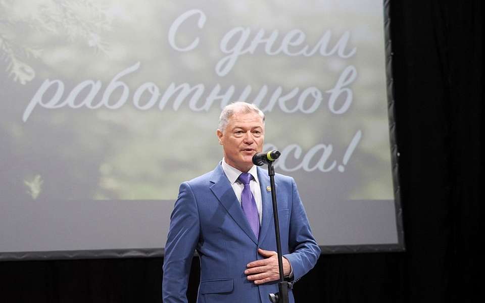 Вице-премьера Виктора Логвинова уволил воронежский губернатор