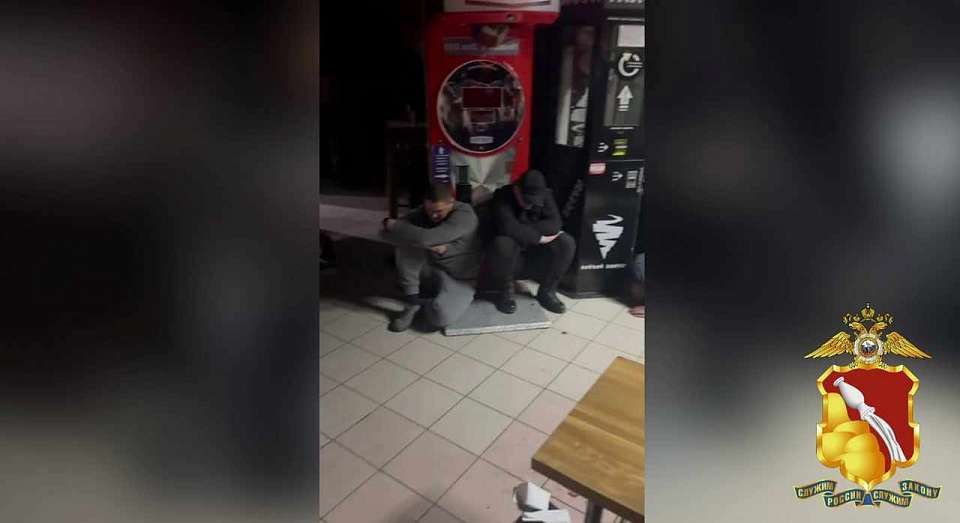 Опубликовано видео рейда воронежских силовиков в развлекательных заведениях