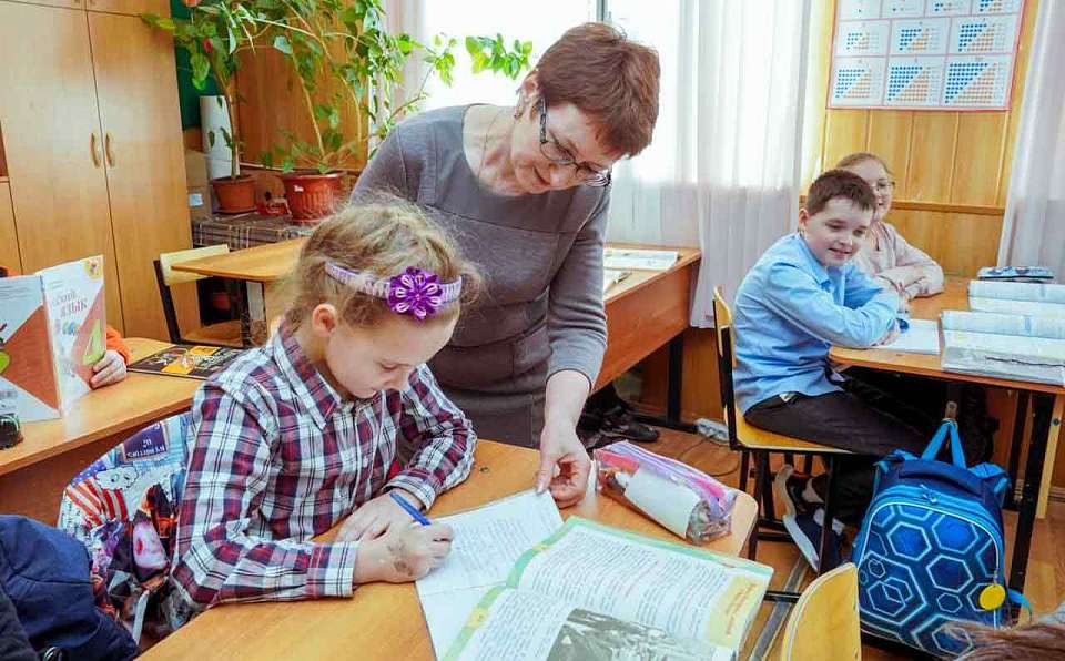 На повышение зарплат воронежским бюджетникам выделят свыше 3 млрд рублей