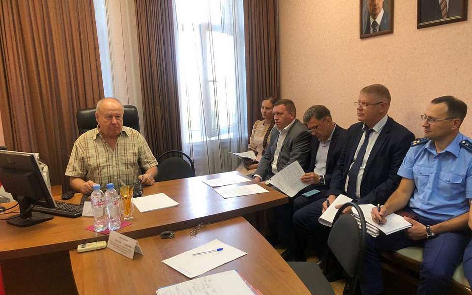 В Коминтерновском районе обсудили меры социальной поддержки